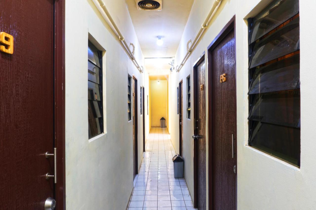 Hotel Salihara Kost à Jakarta Extérieur photo