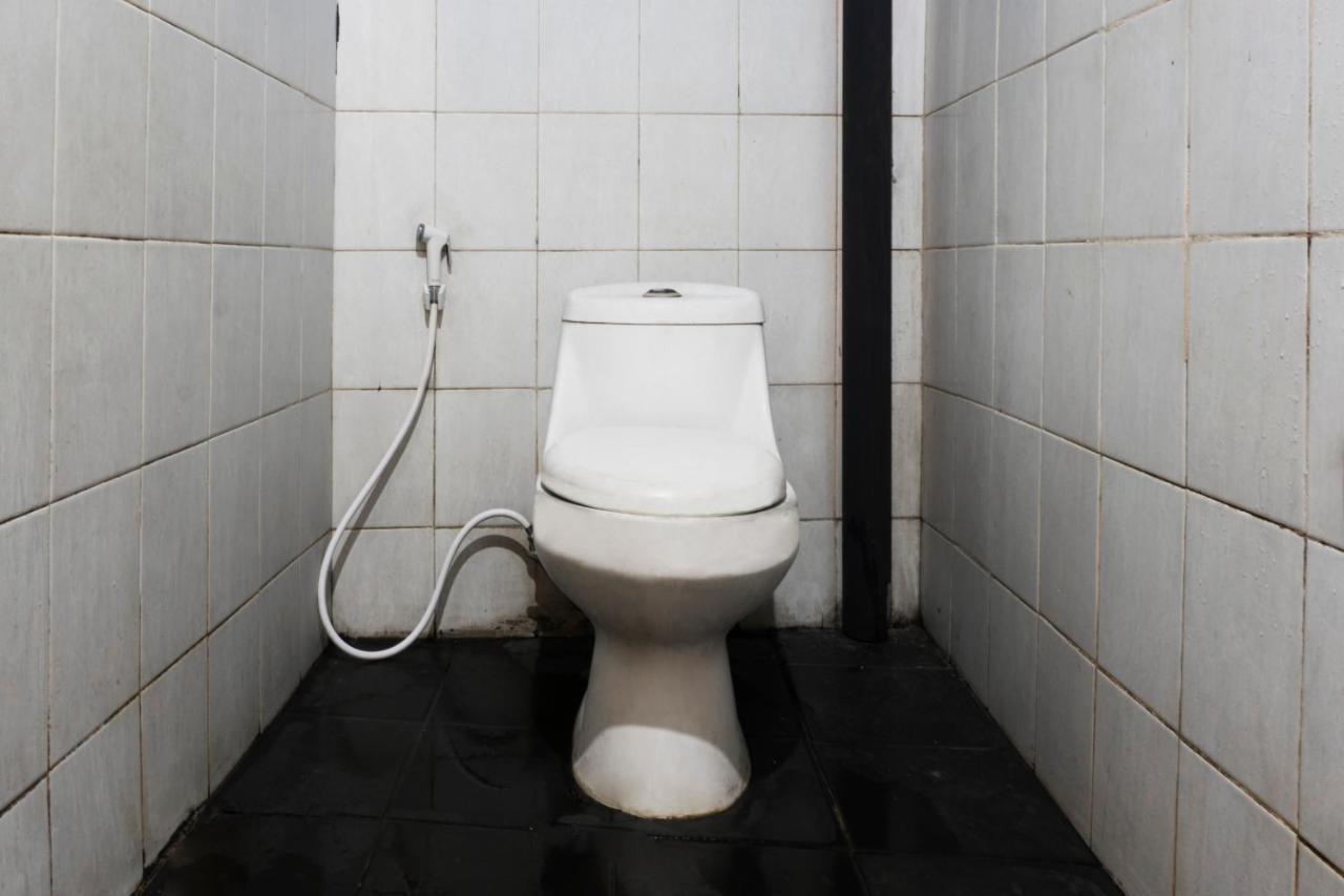 Hotel Salihara Kost à Jakarta Extérieur photo